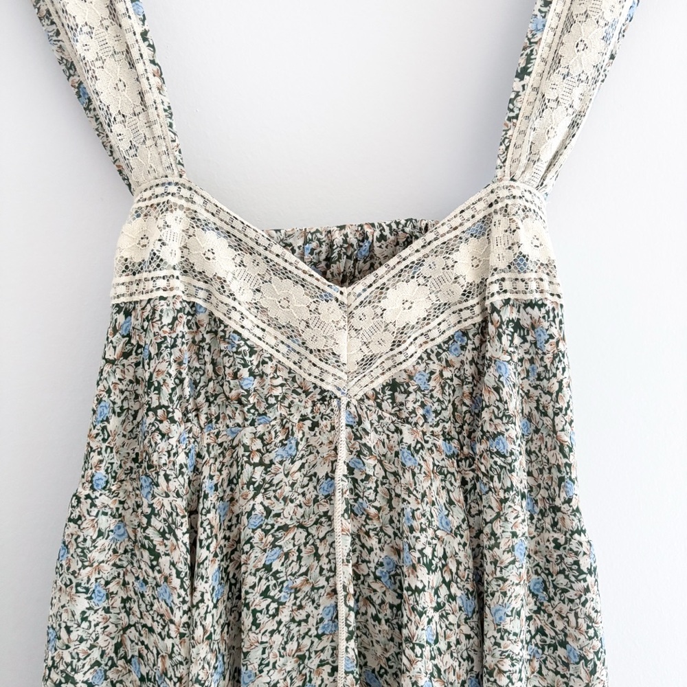 Boho handkerchief hem maxi dress - Picture 3 of 12